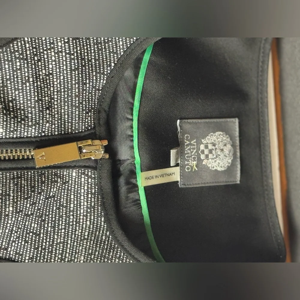 Vince Camuto Blazer - Picture 5 of 7